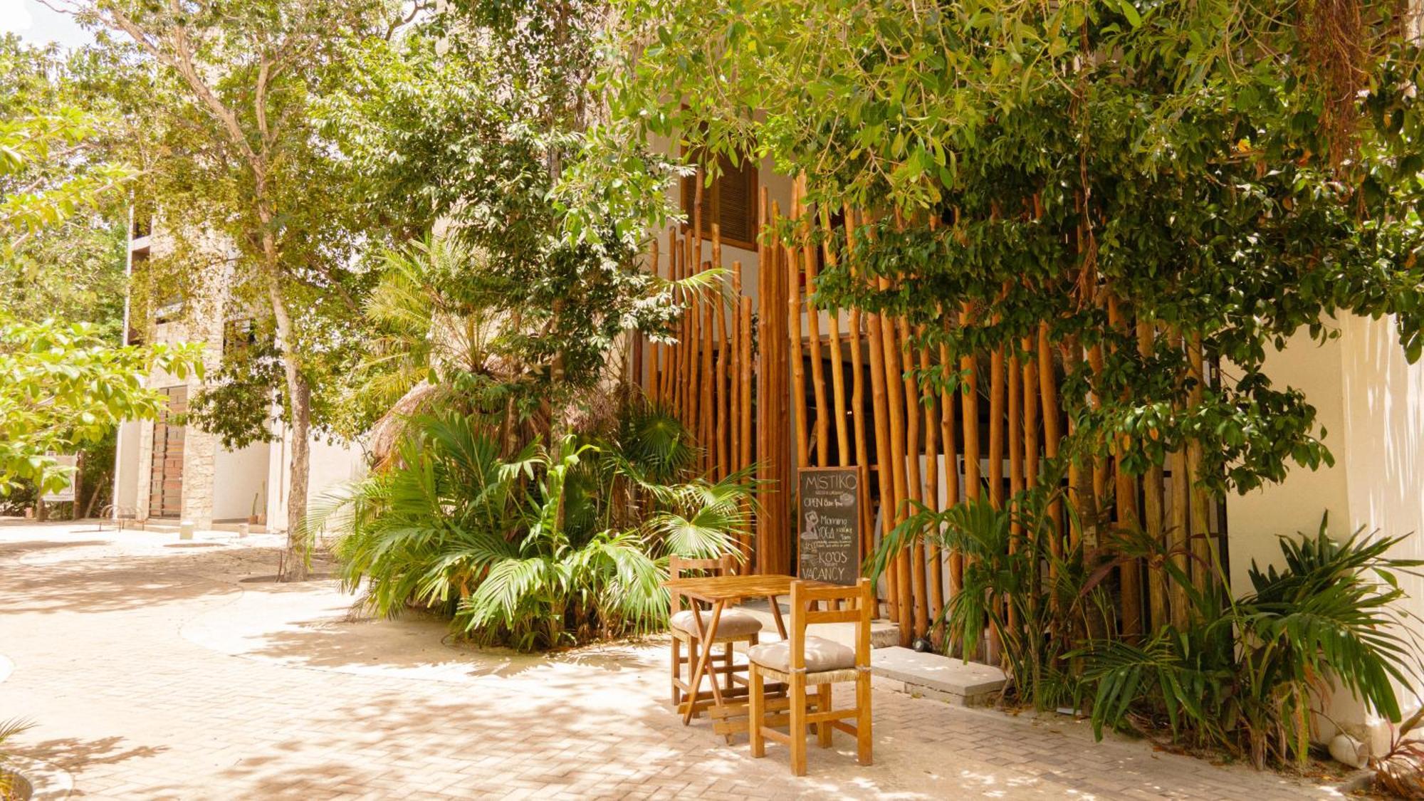 Koos Tulum Hotel Ngoại thất bức ảnh